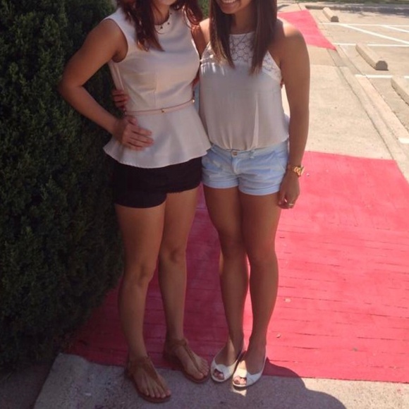 Forever21 Gold Detailed Peplum Blouse - Picture 6 of 7